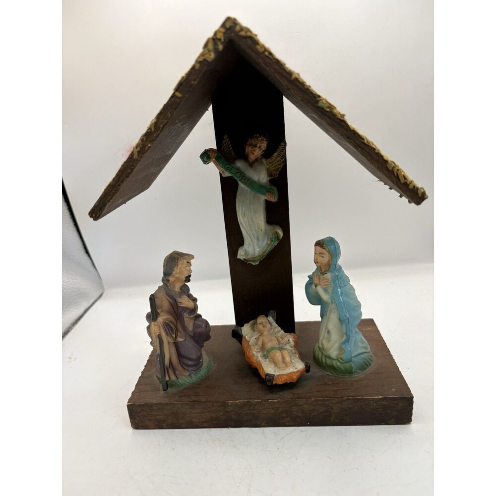 Vintage Hard Plastic Figurines Christmas Nativity Mounted On Wooden Creche